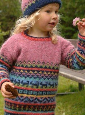 25-11 Tara sweater i létt lopi - Strikkeopskrift - Hillesvåg