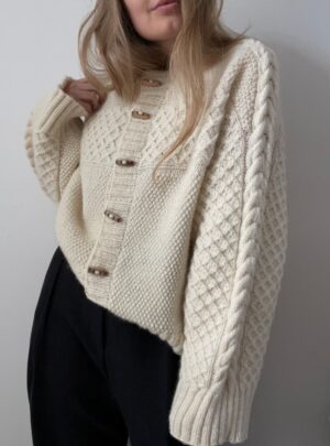 440-1 Haraboji Cardigan - Som fysisk print - Strikkeopskrift - Rauma
