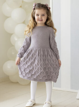 Lotus kjole - Viking Design 2607-2 Kit - 2 - 12 år - Viking Alpaca Lille Storm, fra Viking