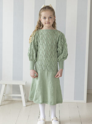 Tjørme kjole - Viking Design 2607-7A Kit - 2 - 12 år - Viking Alpaca Lille Storm, fra Viking