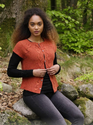 Autumn Vines Top by DROPS Design - Jakke Strikkeopskrift str. S - XXXL