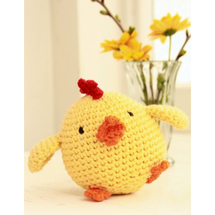 Chicken Little by DROPS Design - Påskekylling Hækleopskrift 12 cm Chicken Little by DROPS Design - Påskekylling Hækleopskrift 12 cm
