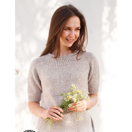 Daisy Lane by DROPS Design - Bluse Strikkeopskrift str. XS - XXL Daisy Lane by DROPS Design - Bluse Strikkeopskrift str. XS - XXL