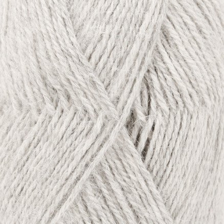Drops Alpaca Garn Mix 9020 Lys Perlegrå Drops Alpaca Garn Mix 9020 Lys Perlegrå