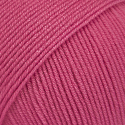 Drops Baby Merino Garn Unicolor 08 Cerise Drops Baby Merino Garn Unicolor 08 Cerise