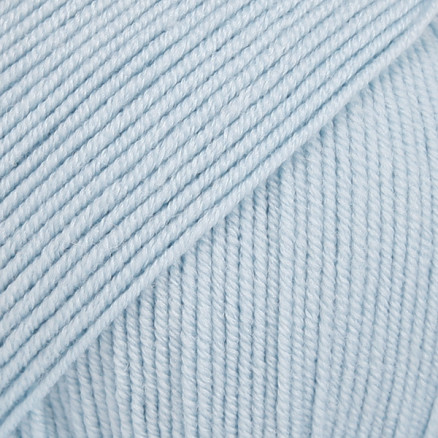 Drops Baby Merino Garn Unicolor 11 Isblå Drops Baby Merino Garn Unicolor 11 Isblå