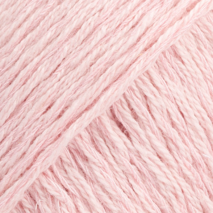 Drops Belle Garn Unicolor 30 Pudderrosa Drops Belle Garn Unicolor 30 Pudderrosa