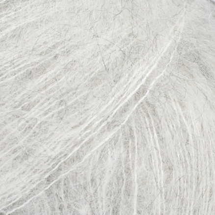 Drops Kid-Silk Garn Unicolor 44 Måneskin Drops Kid-Silk Garn Unicolor 44 Måneskin