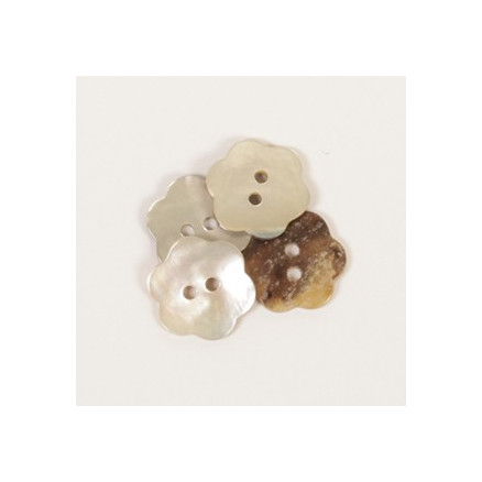 Drops Knap Blomst Hvid 15mm 600 - 50 stk Drops Knap Blomst Hvid 15mm 600 - 50 stk
