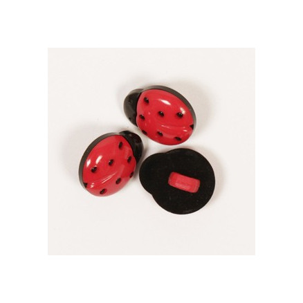 Drops Mariehøne knap 14mm 550 - 50 stk Drops Mariehøne knap 14mm 550 - 50 stk