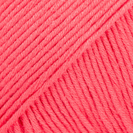 Drops Safran Garn Unicolor 13 Koralrød Drops Safran Garn Unicolor 13 Koralrød