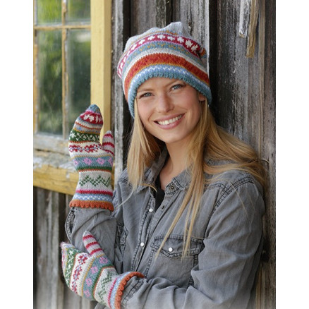 Happy Winter by DROPS Design - Hue og Vanter Strikkeopskrift str. S/M - M/L Happy Winter by DROPS Design - Hue og Vanter Strikkeopskrift str. S/M - M/L