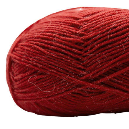 Kremke Soul Wool Edelweiss Alpaka 021 Rød Kremke Soul Wool Edelweiss Alpaka 021 Rød