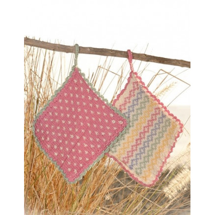 Mønster Grydelapper by DROPS Design - Grydelapper Strikkeopskrift 16x16 cm eller 24x24 cm Mønster Grydelapper by DROPS Design - Grydelapper Strikkeopskrift 16x16 cm eller 24x24 cm