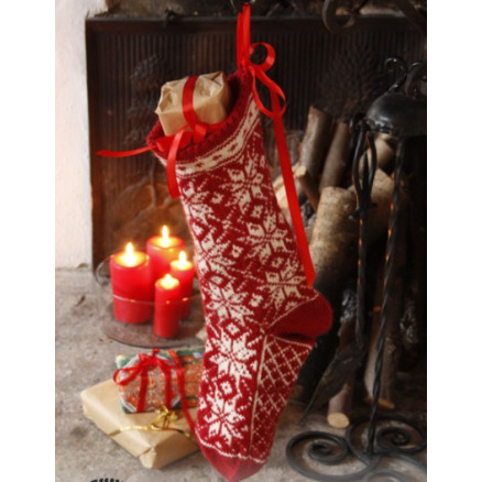 Mr. Kringle's Stocking by DROPS Design - Julesok Strikkeopskrift 35x25 cm Mr. Kringle's Stocking by DROPS Design - Julesok Strikkeopskrift 35x25 cm