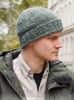 Sea Crest Hat by DROPS Design - Hue Strikkeopskrift str. S/M - L/XL