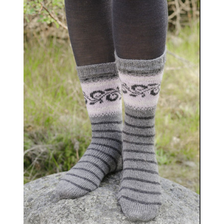 Telemark Socks by DROPS Design - Sokker Strikkeopskrift str. 35/37 - 41/43 Telemark Socks by DROPS Design - Sokker Strikkeopskrift str. 35/37 - 41/43